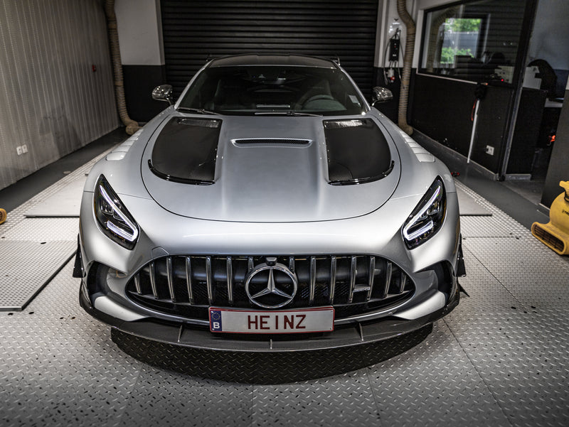 Mercedes AMG GTR met Kline Innovation-uitlaat - een perfecte match